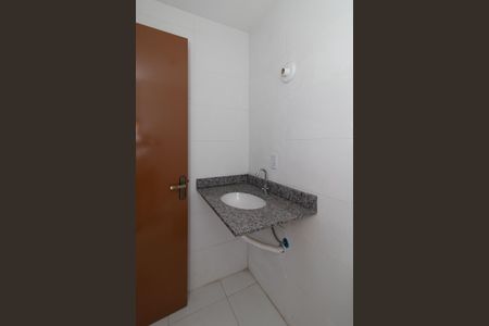 Casa à venda com 130m², 3 quartos e 1 vaga Casa à venda com 130m², 3 quartos e 1 vagaBanheiro Social