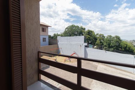 Casa à venda com 130m², 3 quartos e 1 vaga Casa à venda com 130m², 3 quartos e 1 vagaVaranda do Quarto 2