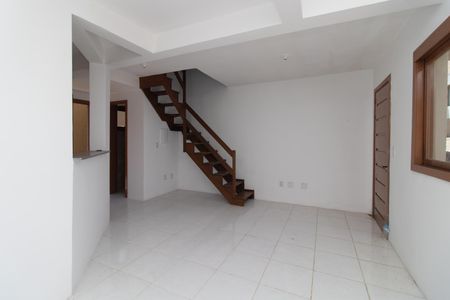 Casa à venda com 130m², 3 quartos e 1 vaga Casa à venda com 130m², 3 quartos e 1 vagaSala