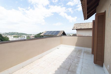 Casa à venda com 130m², 3 quartos e 1 vaga Casa à venda com 130m², 3 quartos e 1 vagaVaranda do Quarto 3