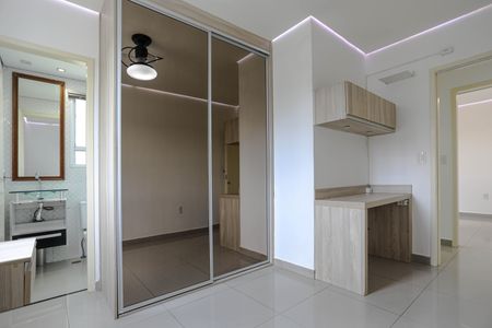 Apartamento para alugar com 75m², 2 quartos e 1 vaga Apartamento para alugar com 75m², 2 quartos e 1 vagaQuarto 2 - Suíte
