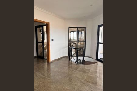 Apartamento para alugar com 270m², 3 quartos e 4 vagas