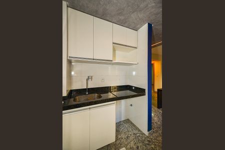 Apartamento para alugar com 70m², 3 quartos e 1 vagaÁrea de Serviço