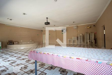 Apartamento para alugar com 60m², 2 quartos e 1 vagaÁrea comum - Salão de festas
