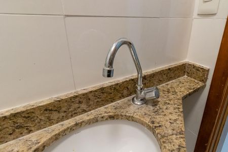 Apartamento para alugar com 132m², 3 quartos e 2 vagasDetalhe do lavabo