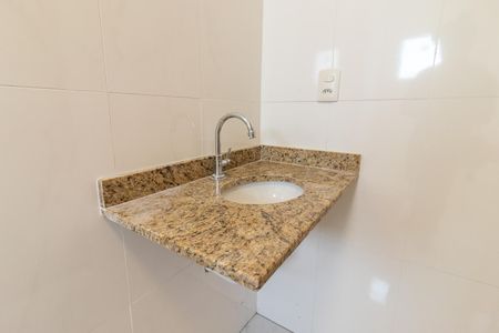 Apartamento para alugar com 132m², 3 quartos e 2 vagasDetalhe do banheiro da suíte 2