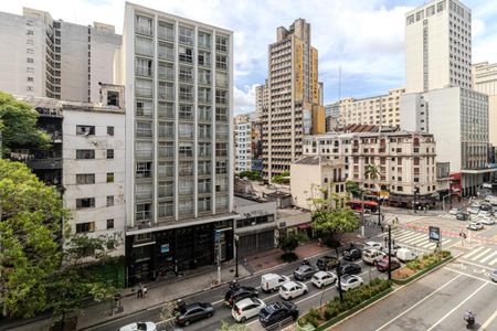 Vista de kitnet/studio para alugar com 1 quarto, 27m² em República, São Paulo