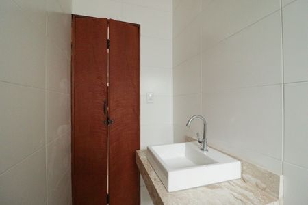 Casa para alugar com 116m², 2 quartos e sem vagaBanheiro Social