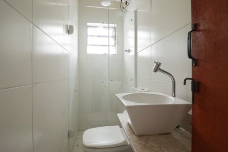 Casa para alugar com 116m², 2 quartos e sem vagaBanheiro da Suíte