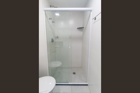 Apartamento à venda com 62m², 2 quartos e 1 vagaBanheiro Social Detalhe