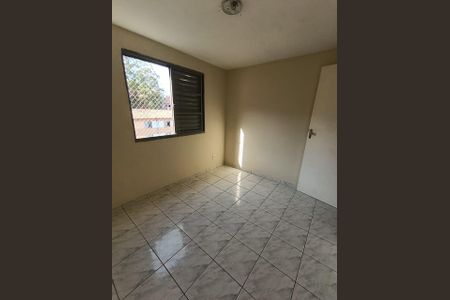 Quarto 1 de apartamento para alugar com 2 quartos, 44m² em Jardim Bom Sucesso, Carapicuíba
