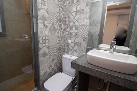 Apartamento para alugar com 62m², 3 quartos e 1 vaga Apartamento para alugar com 62m², 3 quartos e 1 vagaBanheiro da Suíte