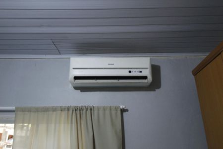 Ar condicionado de casa para alugar com 1 quarto, 41m² em Praia de Belas, Porto Alegre