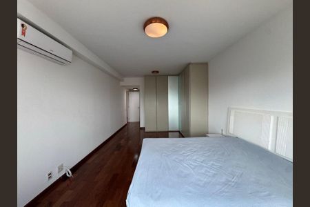 Foto 13 de apartamento à venda com 3 quartos, 192m² em Jardim Morumbi, São Paulo
