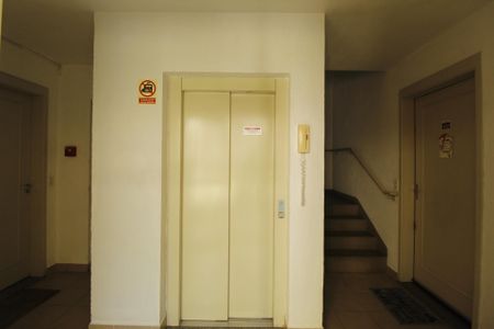 Apartamento para alugar com 54m², 2 quartos e 1 vagaCorredor