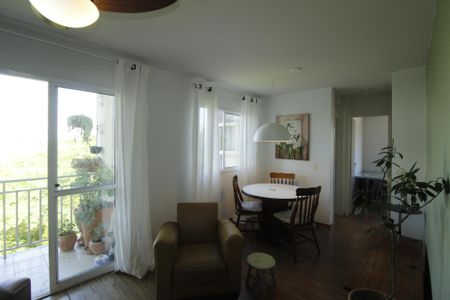 Sala de apartamento para alugar com 2 quartos, 54m² em Humaitá, Porto Alegre