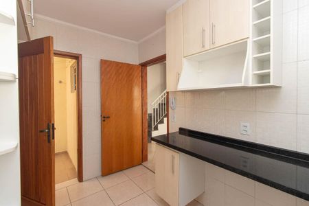 Casa de condomínio à venda com 100m², 3 quartos e 1 vaga Casa de condomínio à venda com 100m², 3 quartos e 1 vagaCozinha