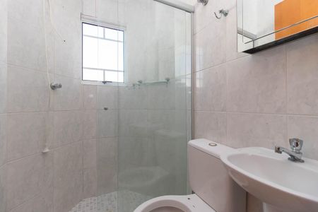 Casa de condomínio à venda com 100m², 3 quartos e 1 vaga Casa de condomínio à venda com 100m², 3 quartos e 1 vagaBanheiro da Suíte