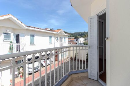 Casa de condomínio à venda com 100m², 3 quartos e 1 vaga Casa de condomínio à venda com 100m², 3 quartos e 1 vagaSacada Quartos
