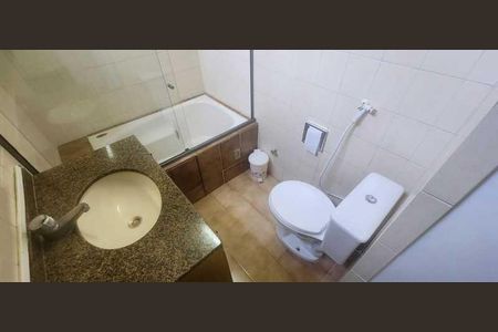 Casa de condomínio à venda com 192m², 4 quartos e 3 vagas