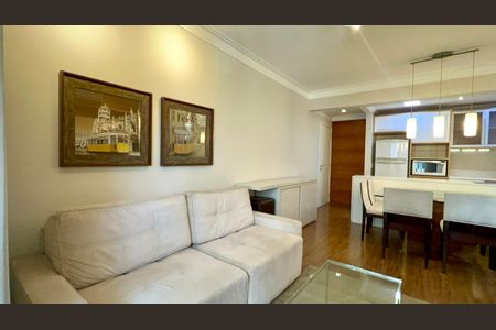 Sala de apartamento à venda com 2 quartos, 82m² em Pinheiros, São Paulo