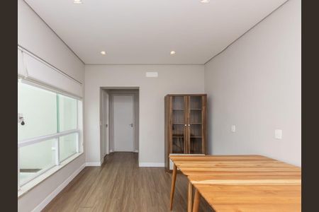 Casa à venda com 3 quartos, 220m² em Lauzane Paulista, São Paulo