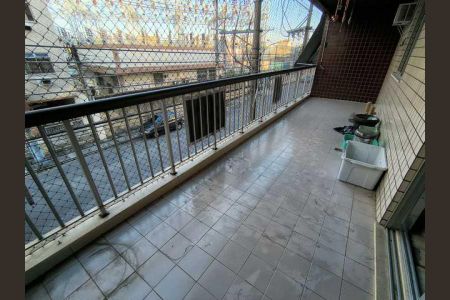 Apartamento à venda com 98m², 2 quartos e 1 vaga