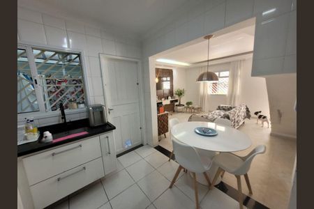 Casa à venda com 3 quartos, 104m² em Chácara Belenzinho, São Paulo