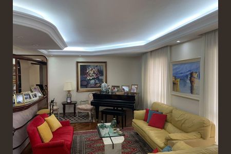 Apartamento à venda com 4 quartos, 214m² em Jardim da Saúde, São Paulo