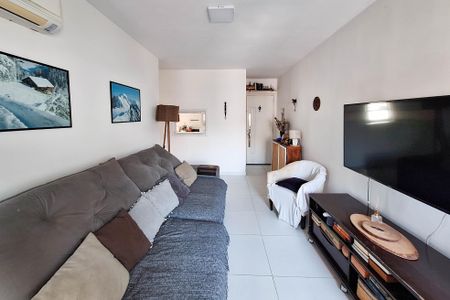 Sala de apartamento para alugar com 3 quartos, 98m² em Icaraí, Niterói