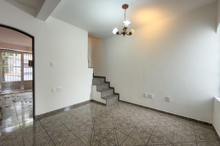 Casa à venda com 3 quartos, 170m² em Vila Romana, São Paulo