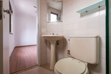Apartamento para alugar com 72m², 1 quarto e 1 vaga Apartamento para alugar com 72m², 1 quarto e 1 vagaSuíte - Banheiro