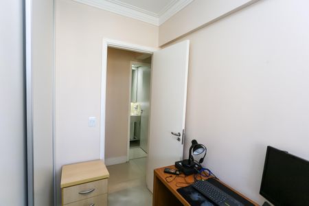 Apartamento à venda com 72m², 3 quartos e 2 vagasquarto 1