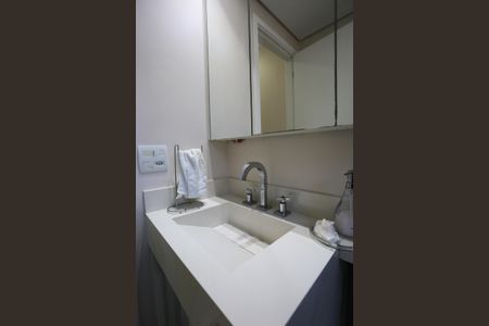 Apartamento à venda com 72m², 3 quartos e 2 vagasBanheiro da Suíte