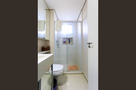 Apartamento à venda com 72m², 3 quartos e 2 vagasBanheiro da Suíte