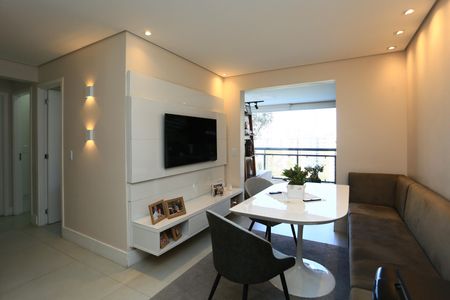 Apartamento à venda com 72m², 3 quartos e 2 vagasSala