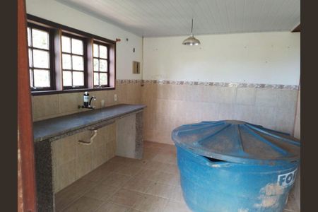 Casa à venda com 3 quartos, 160m² em Maravista, Niterói