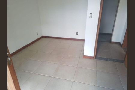 Casa à venda com 3 quartos, 160m² em Maravista, Niterói