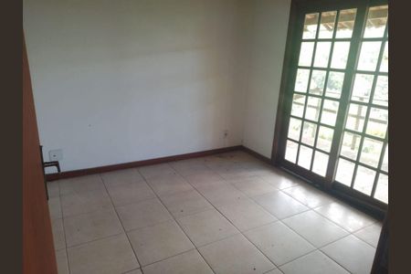 Casa à venda com 3 quartos, 160m² em Maravista, Niterói