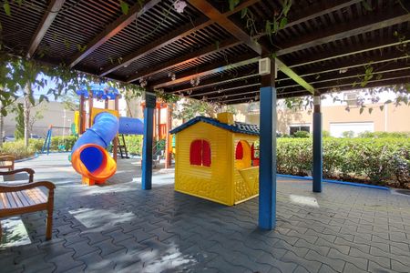 Apartamento para alugar com 70m², 2 quartos e 1 vaga Apartamento para alugar com 70m², 2 quartos e 1 vagaÁrea comum - Playground