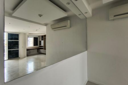 Apartamento para alugar com 70m², 2 quartos e 1 vaga Apartamento para alugar com 70m², 2 quartos e 1 vagaSala