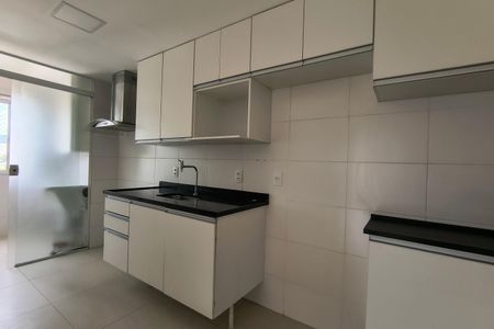 Apartamento para alugar com 70m², 2 quartos e 1 vaga Apartamento para alugar com 70m², 2 quartos e 1 vagaCozinha - Armários