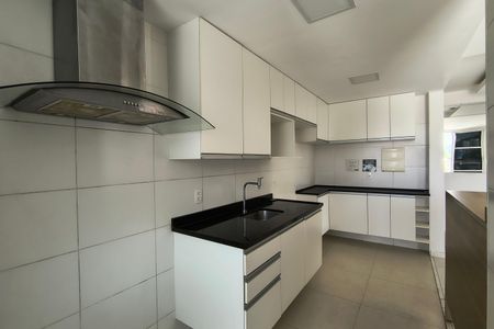 Apartamento para alugar com 70m², 2 quartos e 1 vaga Apartamento para alugar com 70m², 2 quartos e 1 vagaCozinha - Armários