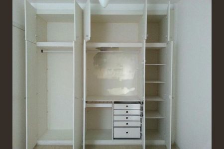 Apartamento à venda com 2 quartos, 70m² em Real Parque, São Paulo