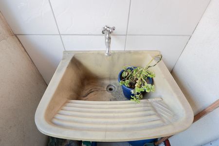 Casa à venda com 150m², 2 quartos e sem vagaÁrea de serviço