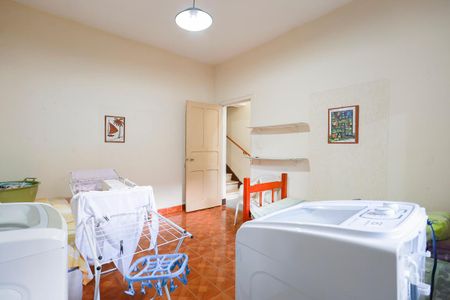 Casa à venda com 150m², 2 quartos e sem vagaQuarto de serviço