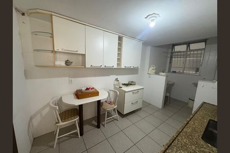 Apartamento à venda com 2 quartos, 85m² em Icaraí, Niterói