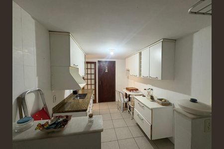 Apartamento à venda com 2 quartos, 85m² em Icaraí, Niterói
