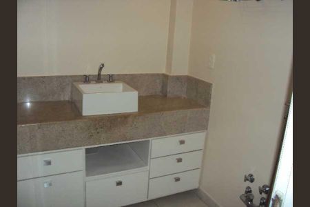 Apartamento à venda com 2 quartos, 66m² em Praça da Bandeira, Rio de Janeiro