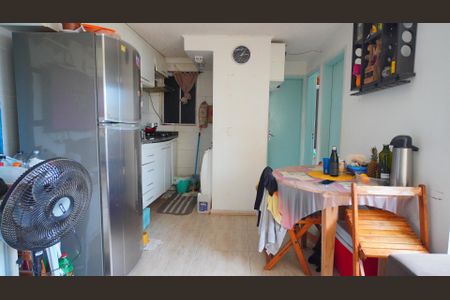 Sala cozinha  de apartamento para alugar com 2 quartos, 45m² em Glória, Porto Alegre